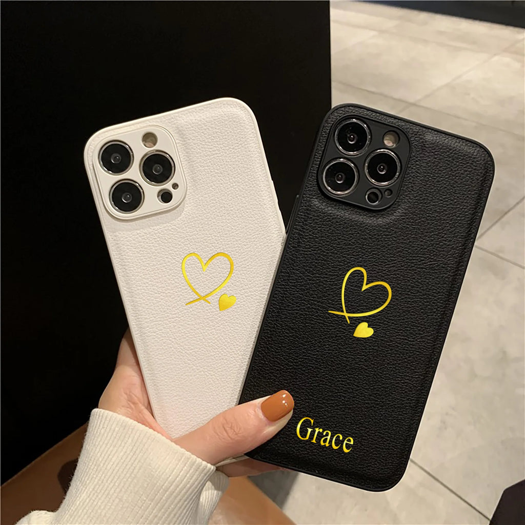 حافظة جلدية بحروف على شكل قلب ❤️📱✨